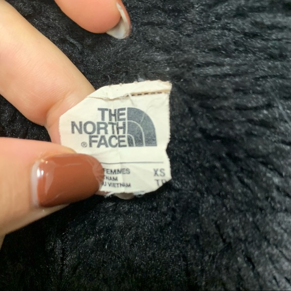 The North Face Down Puffy Jacket - Picture 9 of 9